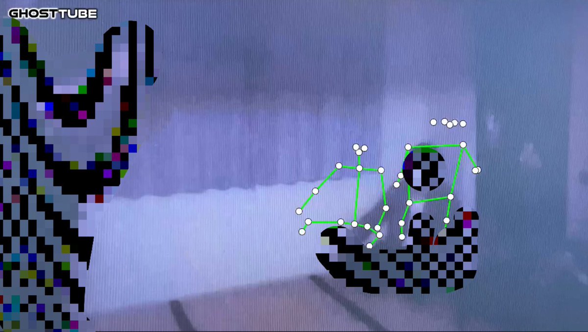 osirissu's tweet photo. ◯っちゃん、いますね!
完全に🤭
肩にちょこんと座ってる💓
#ghosttube
#ghosttubesls https://t.co/cqx2h0mmCR