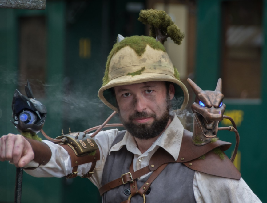 CedHiryuu's tweet photo. Aujourd'hui on a ressorti le cosplay aux Geek Faeries!
C'était trop bien!
#GeekFaeries #steampunk #Pokemon https://t.co/c7JCii1BQp