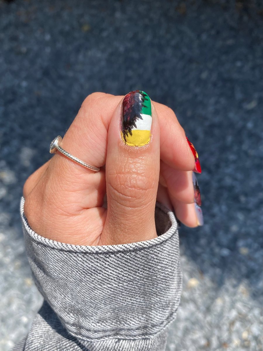 Stephgrosse18's tweet photo. Stranger Things Season 4 Nails #StrangerThings #strangerthingsseason4 #ST4 #StrangerThings4 #nails #strangerthingsnails #newnails https://t.co/XUc5ScKpYH