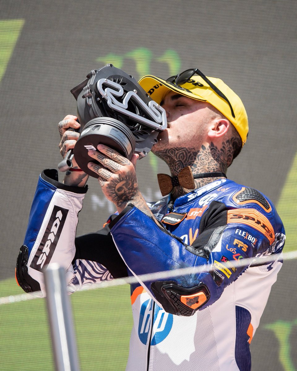 Fan Club Arón Canet tweet media