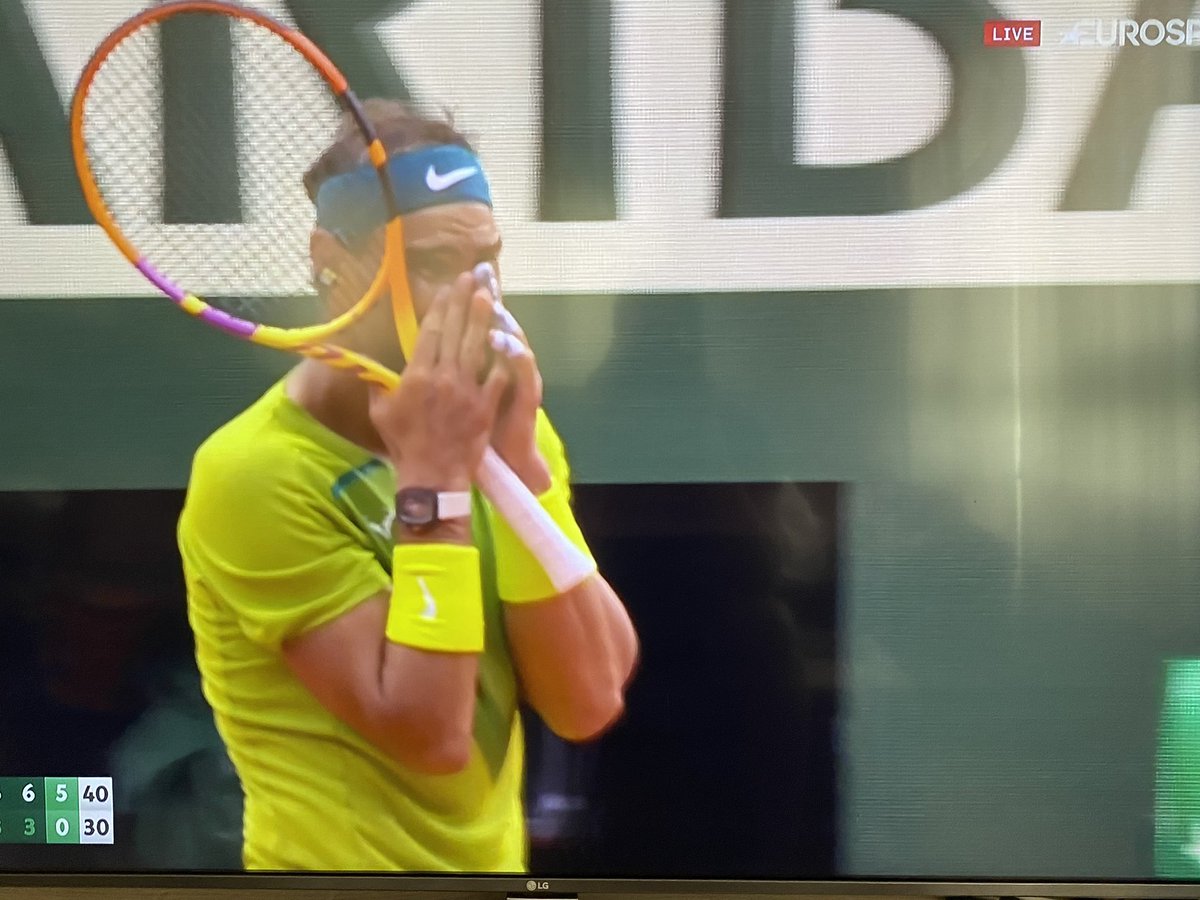 Generaldepie_'s tweet photo. GRACIAS @RafaelNadal por estos años que nos has regalado. El mejor deportista español de la historia. 

🏆🏆🏆🏆🏆🏆🏆🏆🏆🏆🏆🏆🏆🏆 #RolandGarros https://t.co/MdEQKWGMUA