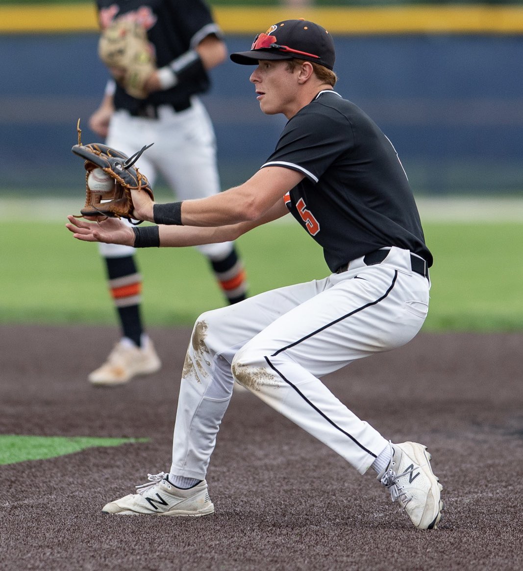 hoover_vikings's tweet photo. Congratulations Luke Roach on being named 2nd Team All-Federal League https://t.co/txfy9jb8D9
