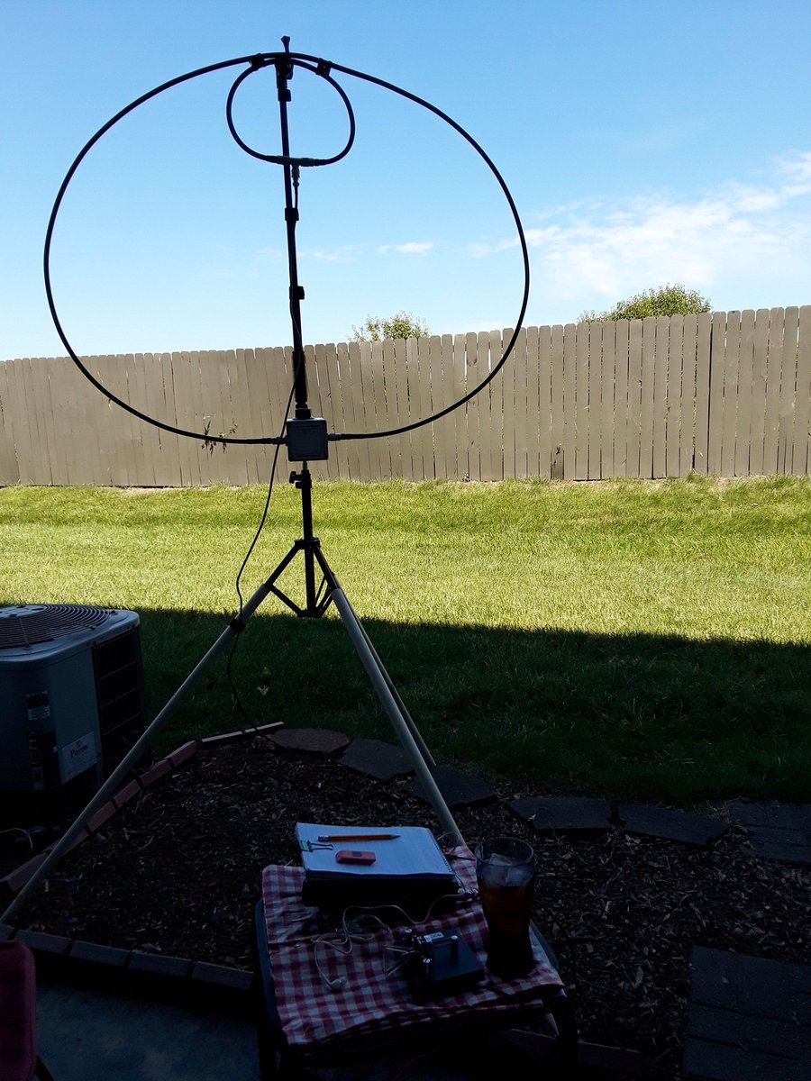 N4JAW's tweet photo. Sunday morning patio #QSO #amateurradio #hamradio #morsecode #cw #cwop #alphamagloop @www_alphaantenna_com #ft891 #bencher #vibroplexkeyer https://t.co/Td8Lrsi9Gg