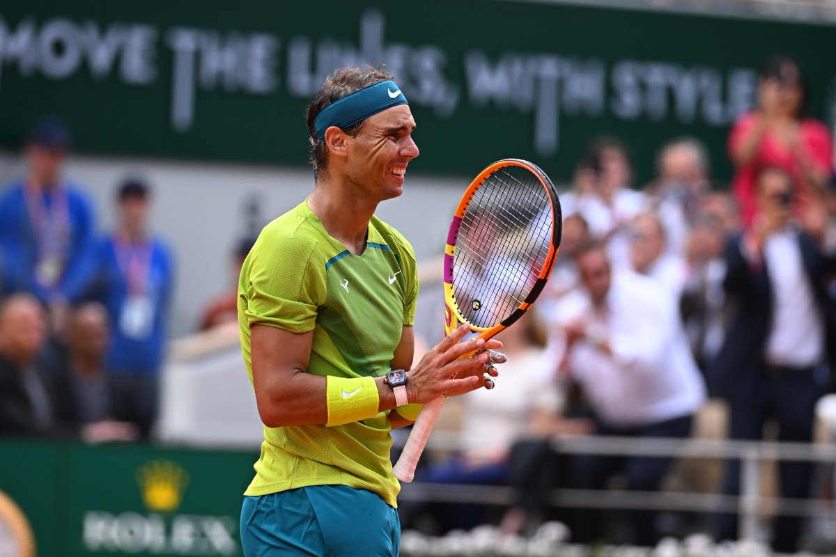 rolandgarros's tweet photo. It's your moment @RafaelNadal 👏

#RolandGarros https://t.co/Qg35kC7TGM