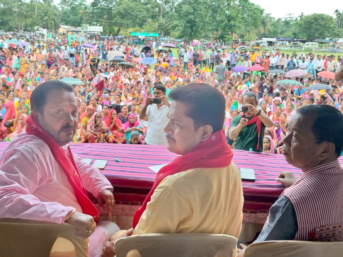 INCAssam's tweet photo. Snapshots of campaign program for KA Autonomous Council election led by APCC President @BhupenKBorah along with WP @RGoswami87, MLA @DigantaBarmanIN , MLA Bhaskar Barua, APMC President @borthakur_mira & other leaders.
#KAACElection https://t.co/K939QE0O6M
