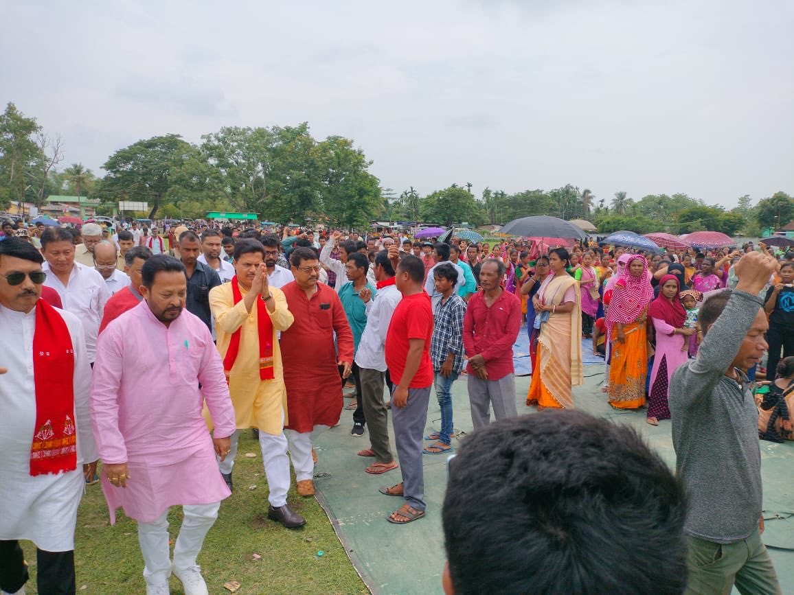 INCAssam's tweet photo. Snapshots of campaign program for KA Autonomous Council election led by APCC President @BhupenKBorah along with WP @RGoswami87, MLA @DigantaBarmanIN , MLA Bhaskar Barua, APMC President @borthakur_mira & other leaders.
#KAACElection https://t.co/K939QE0O6M
