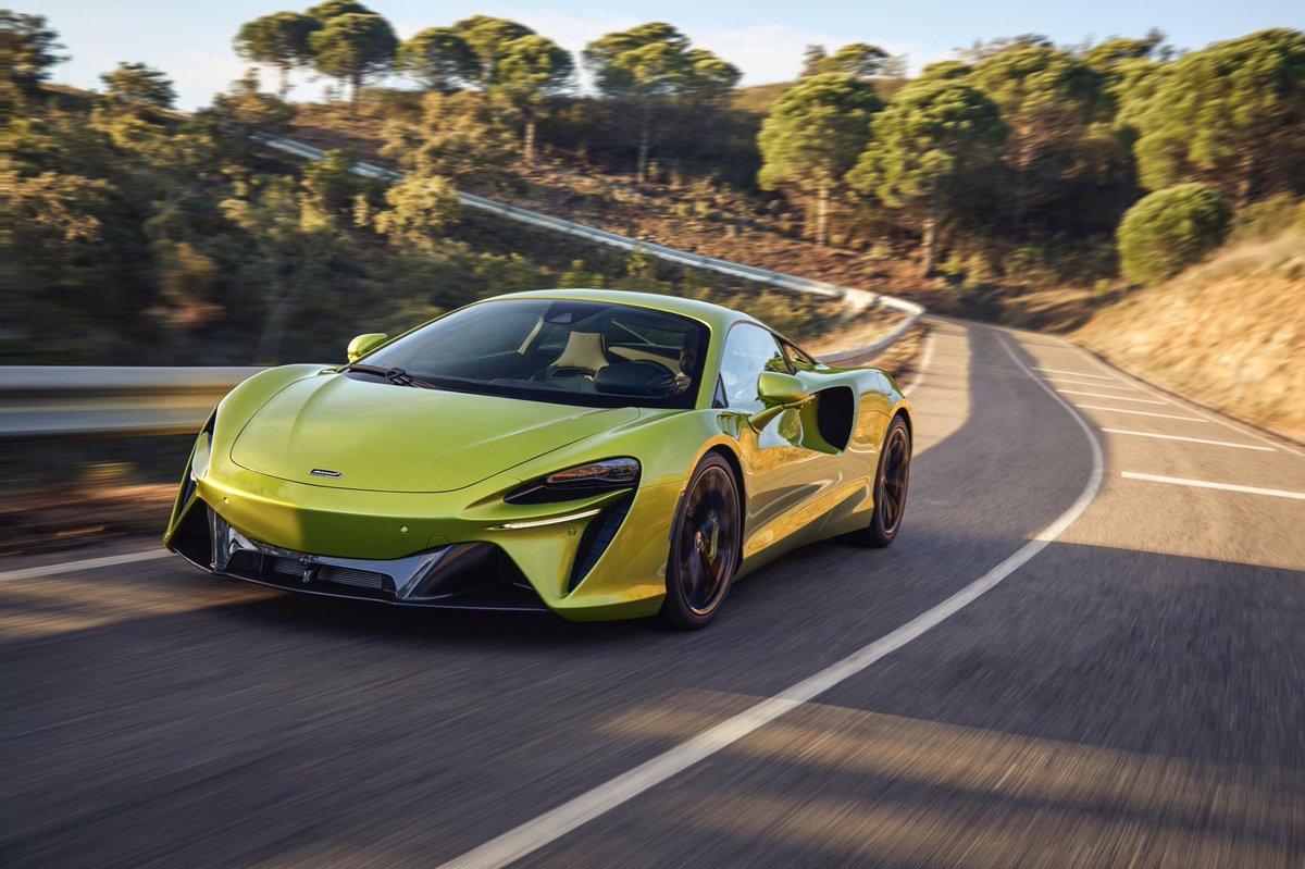 AliAlghanimSons's tweet photo. .
تجربة فريدة من كل منظور
.
#AlialghanimSons
#McLaren https://t.co/3QI2ANlwyX