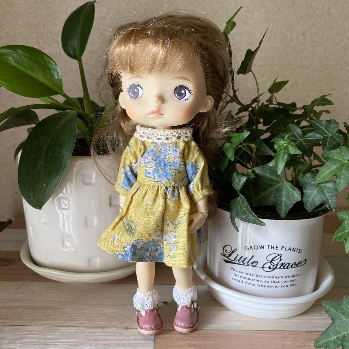 hitotsu_mini's tweet photo. モンストちゃんサイズのTストラップシューズです😊
minne、creemaで販売中です！
⁡
本日6月5日(日)minneは21時から3時間限定♪3,500円以上のお買い物で400円OFFクーポンが使えます！creemaもポイント5倍デーですお得な時にぜひご利用下さい😊
⁡⁡#モンストドール
#モンストドール靴 
#ミニチュア靴 https://t.co/IUhgUSwggC