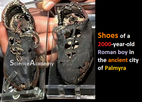 Academ18Academy's tweet photo. #Shoes of a 2000-year-old #Romanboy in the #ancient city of #Palmyra #ScienceAcademy https://t.co/3JCe4TeCEv