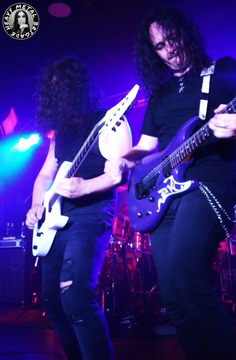 HMetalBrigade's tweet image. Muy pronto @Naves_7 nos contará todo lo acontecido en la brutal descarga de @BLOODHUNTERBand @VIBURNINGKNIVES y #ActvsMortis en el ovetense @gonggalaxyclub cortesía de @DesvanFest @Ivan_Desvanrock