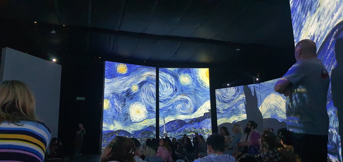 chl9oe6's tweet photo. Amazing experience at #vangoghlive highly recommended. #Edinburgh #vangogh https://t.co/XIm7YNN2xM