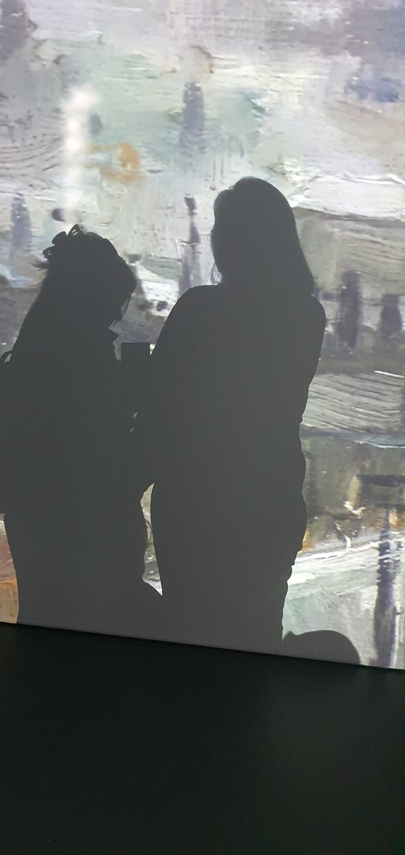 chl9oe6's tweet photo. Amazing experience at #vangoghlive highly recommended. #Edinburgh #vangogh https://t.co/XIm7YNN2xM