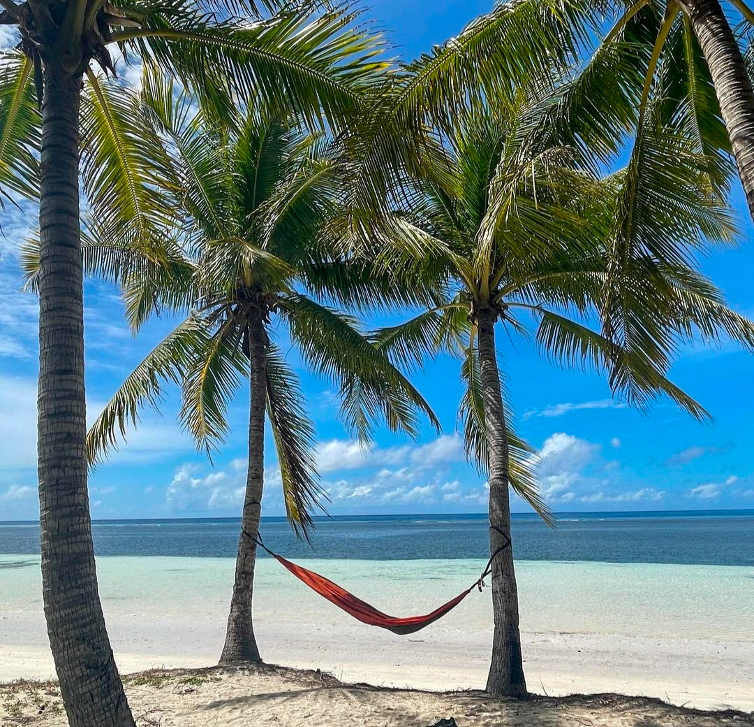 tropicamping's tweet photo. Don't forget to 📝🤙 if you want to #join. I'm #always open to you guys!🏝️😎
•hopping #island &amp; #camping on the remote island•
:
#remoteisland #tropicalisland #wild #vacation #adventuresome #healing #feelbreeze #goodvibes #hiddengems #travelbuddy https://t.co/yKAhh0iJ3f