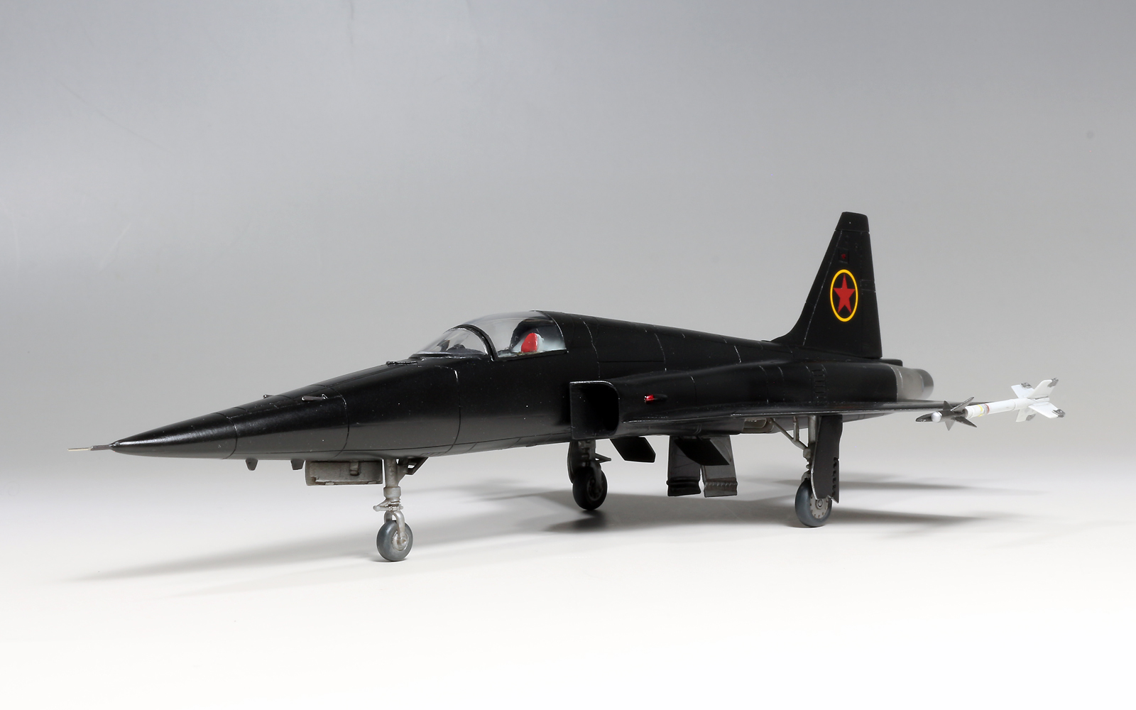 ホビーマスター 1/72 F-5E トップガン TOP GUN MiG-28 HobbyMaster Northrup F-5F Top Gun 
