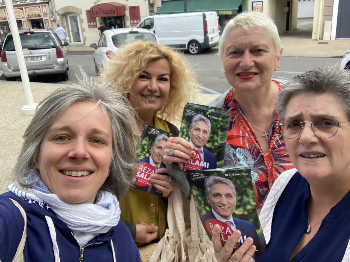 RezaSalami2022's tweet photo. 👉 À Gouesnou comme à Saint Louis, en ce jour de marchés nous sommes à votre écoute.
👉 Pour un député accessible qui connaît les enjeux de son territoire, le 12 juin, votez 1 ! 🌹
#legislatives2022 
#RezaSalami2022 #brest #gouesnou #bohars #guilers 
@DLesSocialistes https://t.co/TfCBxeUuRh