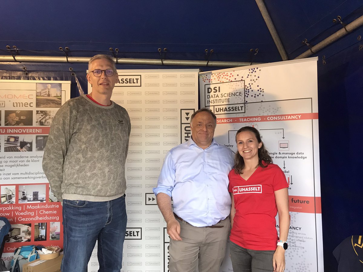 Wetenschap is besmettelijk!! Infectieradar.be op <a href="/nerdlandbe/">Nerdland</a> met <a href="/vanranstmarc/">Marc Van Ranst</a> en @HensNiel! <a href="/DSI_Uhasselt/">DSI_UHasselt</a>