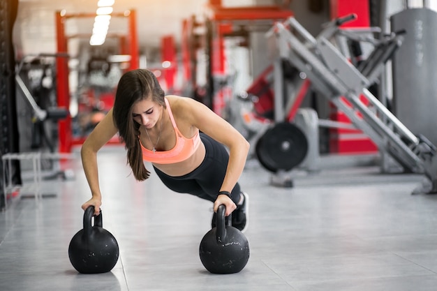 Surf_Rescue_Vet's tweet photo. 🥍 '7 Science-Based Reasons Exercise Slows Down The Aging Process' (by R3Bilt Fitness) --> https://t.co/5mYQwerjj7 ~ #HealthyLifestyle #Kinesiology #HealthBehaviorChange https://t.co/2f6CrXNtmp