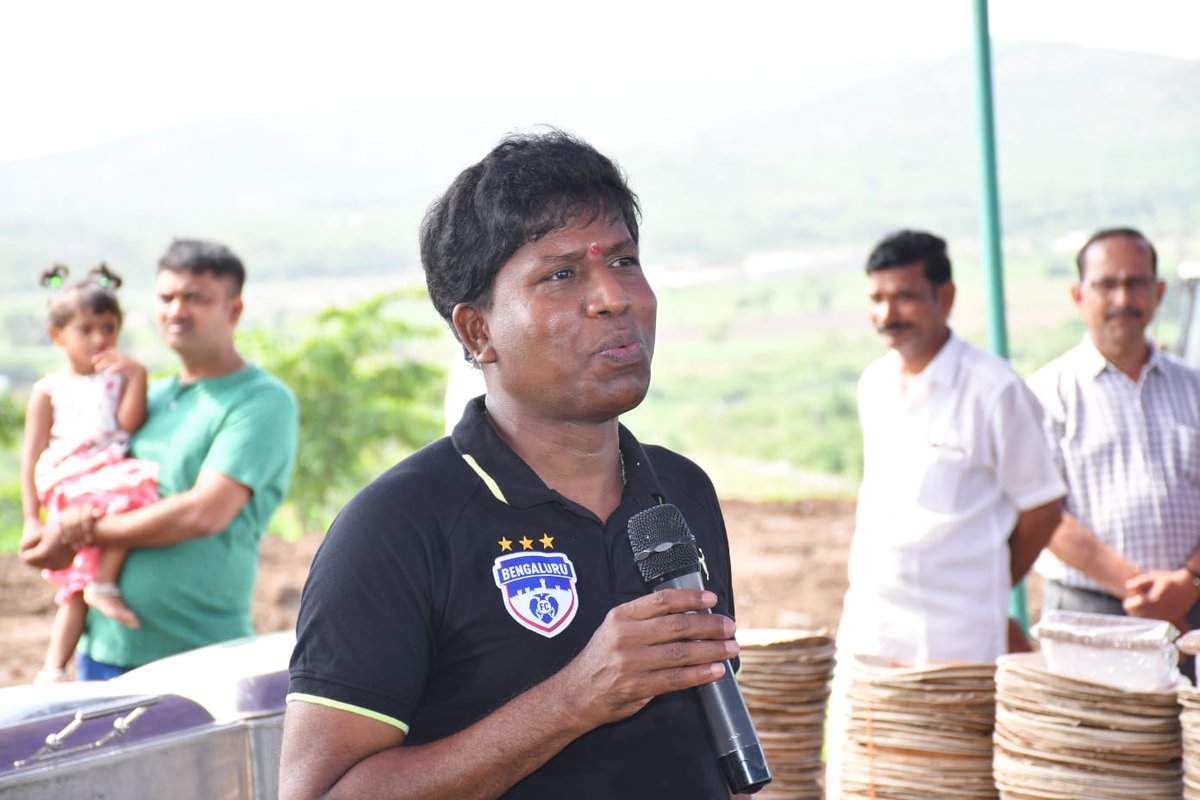 pkmurgan's tweet photo. As I witness sincere efforts to celebrate
#WorldEnvironmentDay across JSW, it reaffirms why #wed2022 is more important than ever for us to take constant actions to prepare, protect &amp; preserve our planet: #OnlyOneEarth &amp; ensure a clean,healthy &amp; sustainable environ 4 the next-gen. https://t.co/y5JXJDeVTu