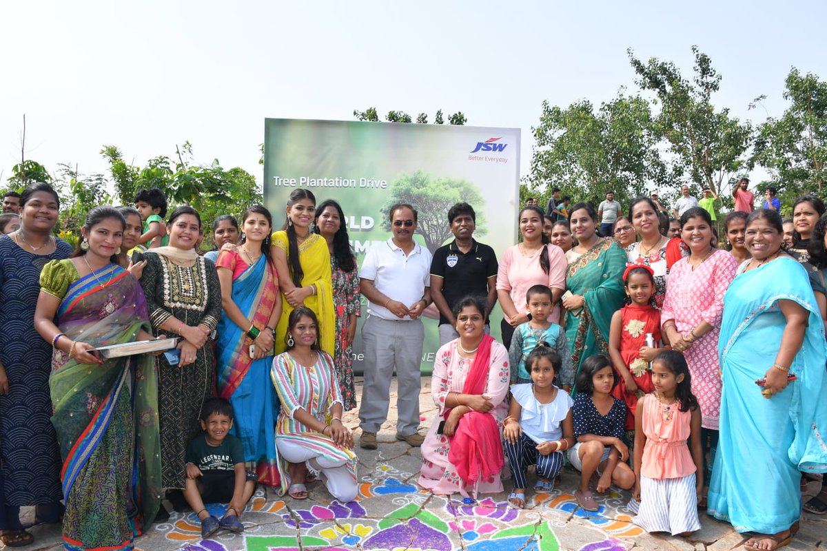 pkmurgan's tweet photo. As I witness sincere efforts to celebrate
#WorldEnvironmentDay across JSW, it reaffirms why #wed2022 is more important than ever for us to take constant actions to prepare, protect &amp; preserve our planet: #OnlyOneEarth &amp; ensure a clean,healthy &amp; sustainable environ 4 the next-gen. https://t.co/y5JXJDeVTu