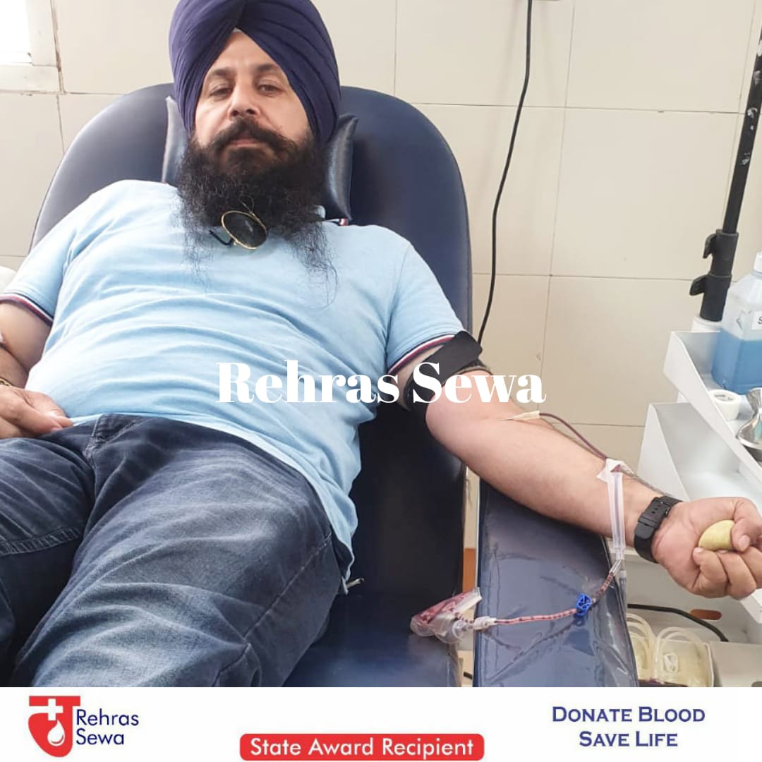 rehras_sewa's tweet photo. My goal is to spread the word about the need for more blood donors.
Donate your blood! Save lives!
Thanks to #Gurinder Singh ji who donated blood at DMC hospital.
May God Bless Him😇 https://t.co/BbIsn5TanC