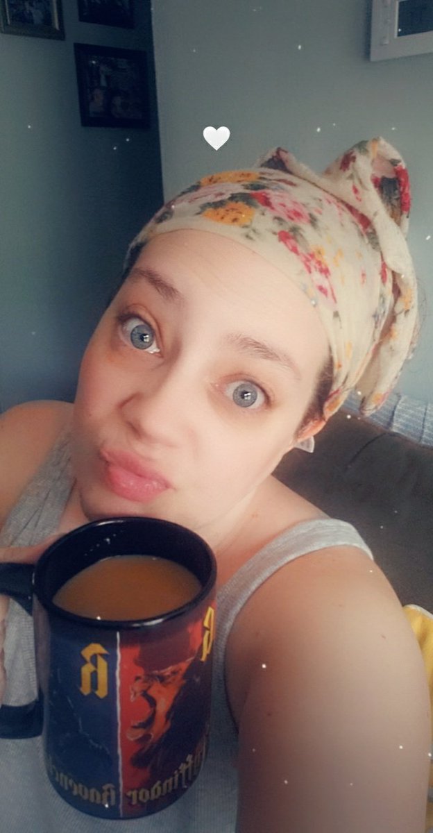 Blue_eyes1220's tweet photo. Coffee β βοΈπ€π€
#DontMindMyFace #ProbablyWhyIAmSingle π€£ https://t.co/9vLDDaYCf8