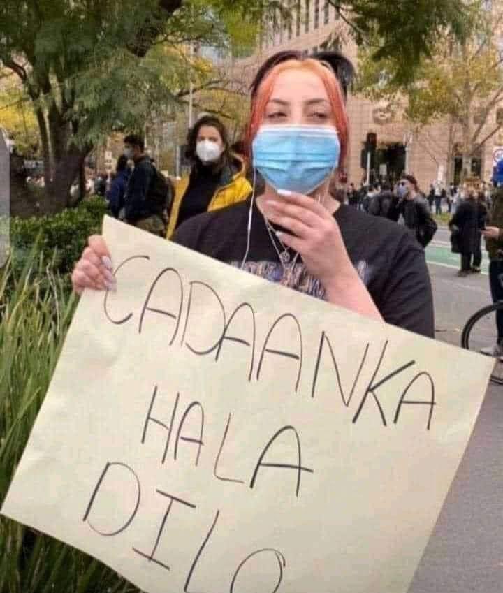 Haddaa maqlijirtay qofkaa Laxbaa dhashiike loosaaray, qoftaan kartoonkii lagudili lahaa bay udhiibeen reer Minnesota #2020 #GeorgeFloyd muda horadkisii ayeey u dhibeen