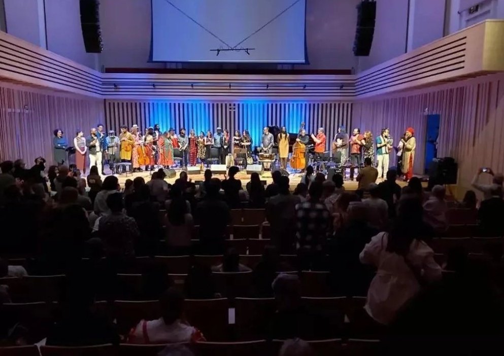 Last night's show was pure magic ✨🔥 Thanks so much to everyone that came to hear our 34 amazing #MigrantVoices musos play their ❤️ out at @StollerHall and for the standing ovation at the end. It's been a truly unforgettable week, thank you for joining us this journey 🙏