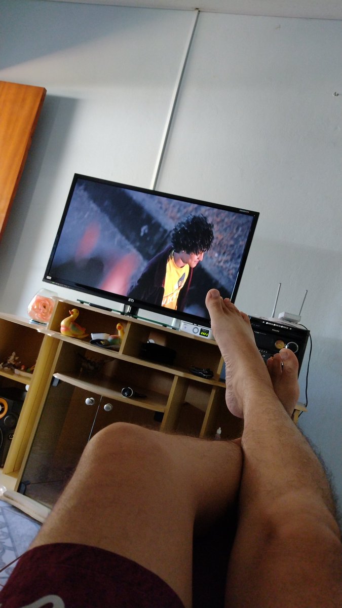 SantosHelios39's tweet photo. Quem um dia irá dizer que não existe razão nas coisas feitas pelo coração ❤️. #EduardoeMonica  #movies #Cinema  #LegiaoUrbana #casa #home #lar https://t.co/dEnT5Qexlc