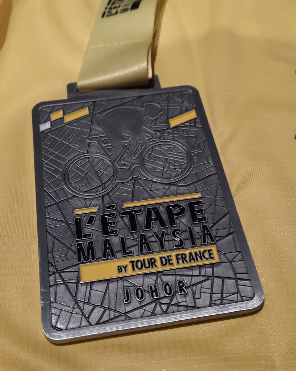 Taylor76Nigel's tweet photo. It's not always about the grass....had a great time riding at #LEtapeMalaysia  by #letapebytourdefrance on Saturday down at Desaru. Decent time and the weather and my legs were good thankfully!!!
#desarucoast #tourdefrance #cyclemalaysia https://t.co/jpYNCLIGFG