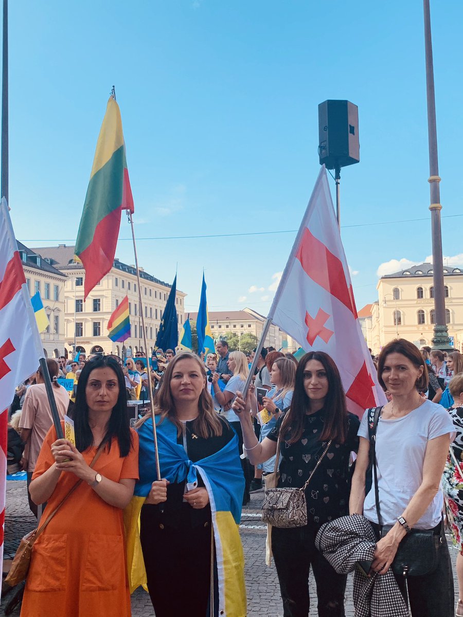IrmaLuksiene's tweet photo. 4.6.2022 Munich πΊπ¦ππ±πΉππ¬πͺππͺπΊ #ArmUkraineNow #StopRussianWar #StopRussianGenocide #SaveTheChildren #StopRapingChildren #StopRapingWoman https://t.co/e3iLRAc138