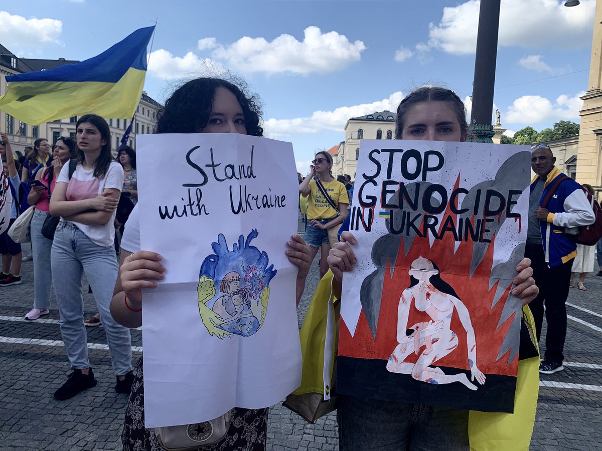 IrmaLuksiene's tweet photo. 4.6.2022 Munich πΊπ¦ππ±πΉππ¬πͺππͺπΊ #ArmUkraineNow #StopRussianWar #StopRussianGenocide #SaveTheChildren #StopRapingChildren #StopRapingWoman https://t.co/e3iLRAc138