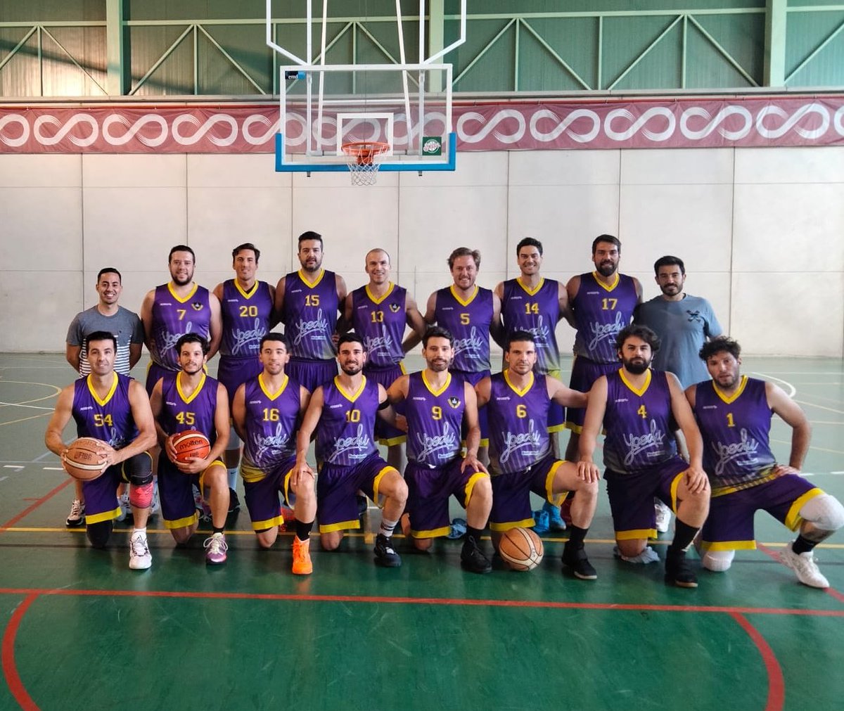¡¡¡CAMPEONES!!! 💜💛

<a href="/JugoSplit/">Jugoplastika Split</a> <a href="/IMDSevilla/">IMD Sevilla</a>
