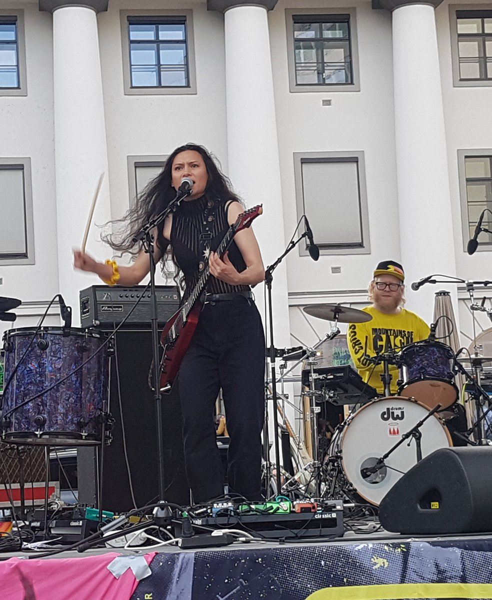 YAlseth's tweet photo. Yesterday Ask Carol and many others at #musikkfestoslo kick-started the Oslo summer festivals of 2022. In bright weather☀️ Looking forward to: #pipfest #øya2022 etc. 🎶🎶 https://t.co/E32DQAJGfT