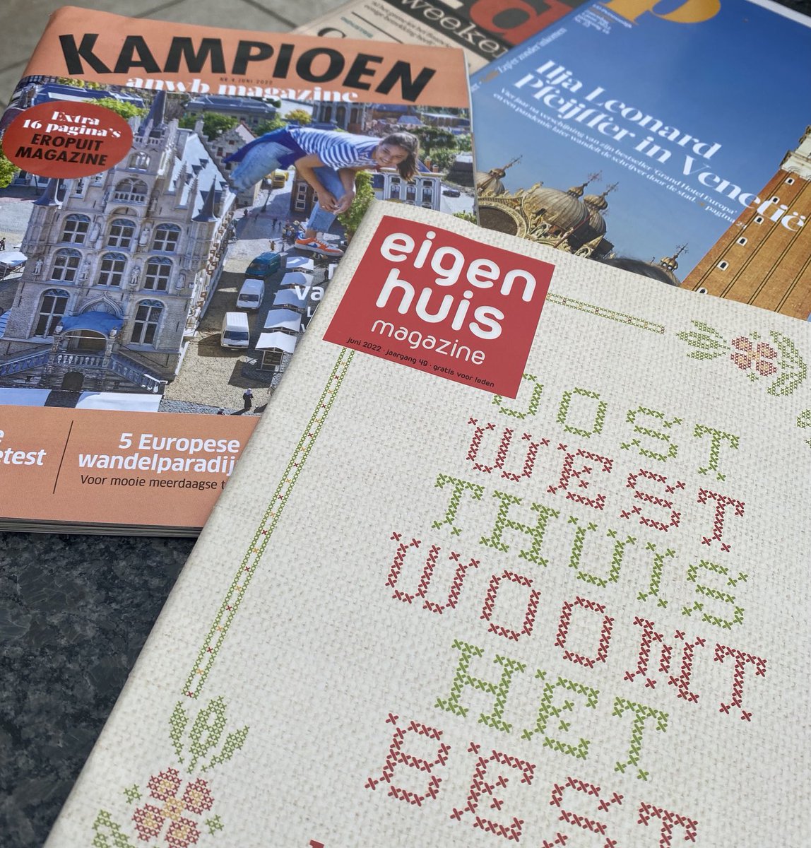 Tsja, wat te doen: eropuit of thuisblijven…