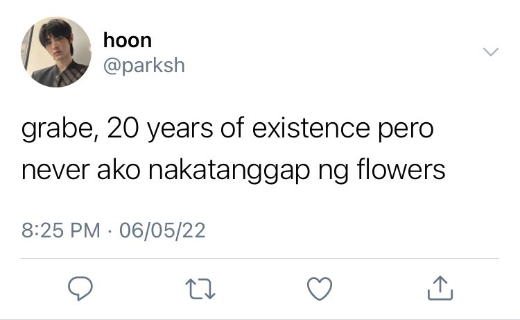 mfaldangz's tweet photo. flowers — a #heehoon four tweet au wherein, 

sh wishes to receive flowers even once in this lifetime and hs made sure he does… but in the most unexpected way. 

(1/4) https://t.co/xGv1HzfTxQ