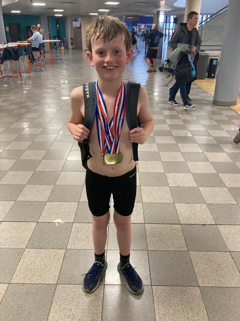 dmwallace84's tweet photo. Triple gold medals for Joshua today at the Little Olympics ⁦@PondsForge⁩ representing ⁦@HeeleyPool⁩ and ⁦@AnnsGroveY34⁩ ⁦@AnnsGrovePE⁩ 🎉🏊‍♂️ https://t.co/NpvKfkGL3T