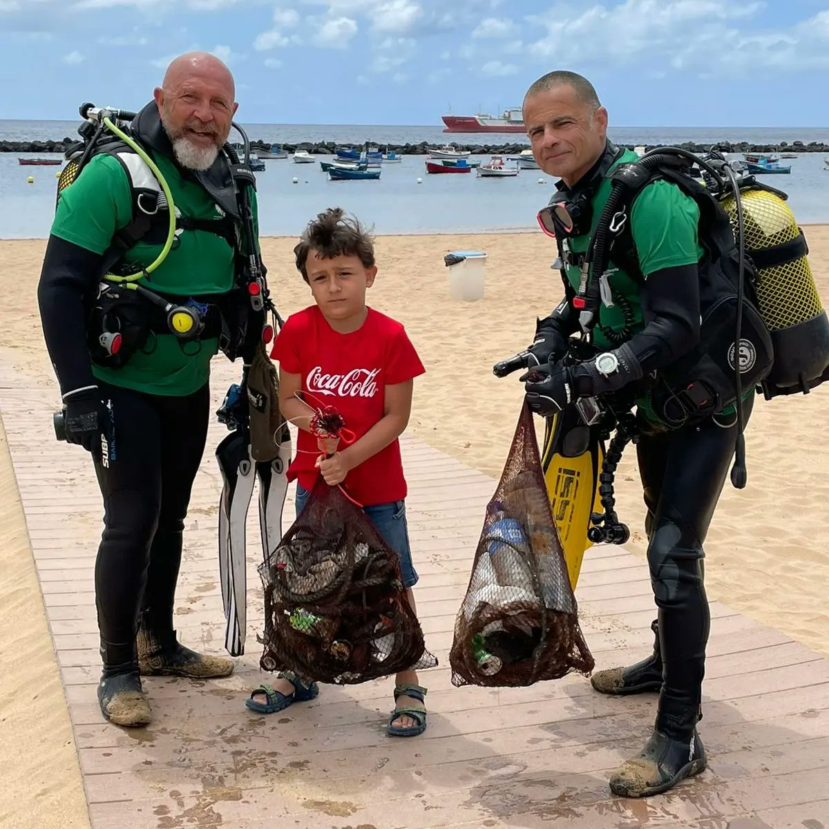 ♻️ Como no podía ser de otra manera, hoy celebramos el #DiaMundialdelMedioAmbiente con más actividades #ambientales, hoy en la playa de Las Teresitas con <a href="/TerramareMed/">TERRAMAREMEDIOAMBIENTE</a> y @gruposcoutucanca Cada acción cuenta 🥰, entre todos cuidaremos del #planeta.