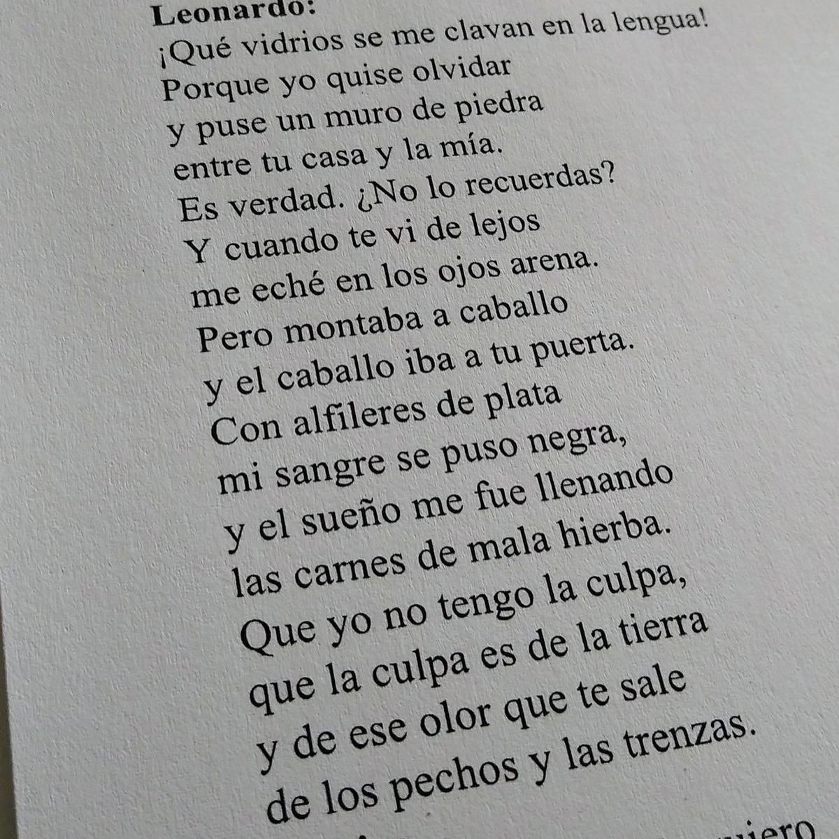 crisfuertes__'s tweet photo. Hoy, 5 de junio de hace 124 años, nacía Lorca ❤️ https://t.co/n1OFFXuQHi