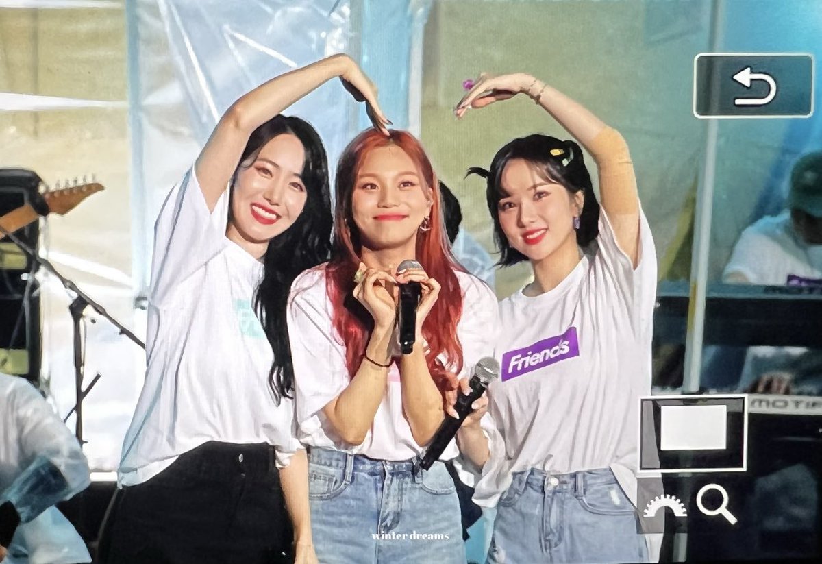 winterdreams's tweet photo. 220605 가족이다🥹🥹🥹 #비비지 https://t.co/1duuPOwb4C