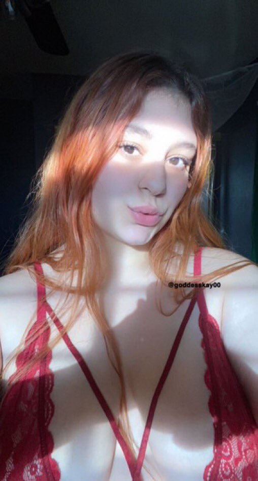 kayGoddes00's tweet photo. My brown eyes are so beautiful yet hypnotic. No wonder you’re obsessed 😈 

Happy Pay(me)Day 💅🏼

{Findom whalesub humiliation curvy goddess femdom Finsub humanATM simp beta Sph cbt Cei customclip https://t.co/nPUYEo8Xhl