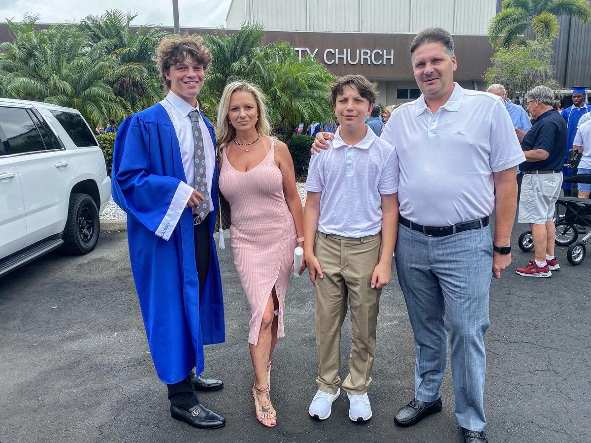 ✟ 𝕰𝖗𝖎𝖈 𝕮𝖘𝖆𝖑𝖆 ✟ tweet media