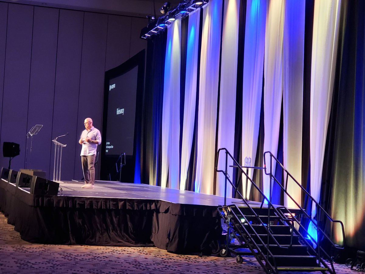 ecrispix's tweet photo. Zach Piester, Keynote, discussing the Future of Work #IASAOnPOINT https://t.co/1B0xDLWBCv
