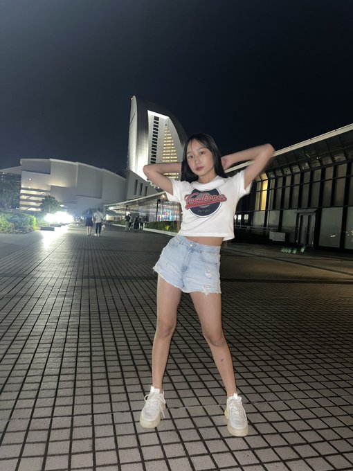 Twitterのコスプレ画像17