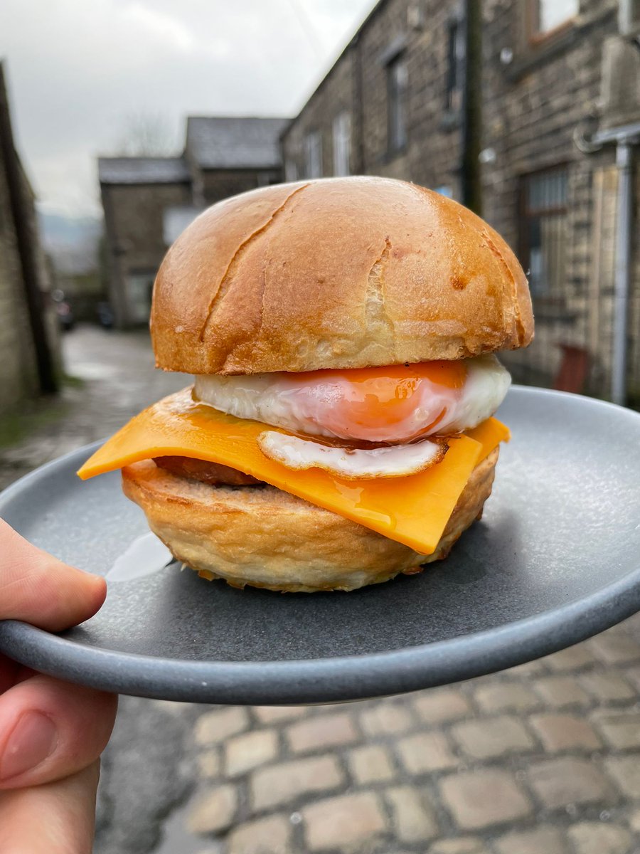 Always a staple and a favourite - whether with sausage or halloumi! Just right for the weekend