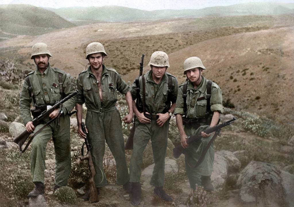 AccAxis's tweet photo. Ifni War (1957-1958). Armed conflict with Spain and France against the Moroccan Liberation Army. The conflict ended with a Franco-Spanish victory with a thousand casualties on the side of the Moroccans and only 670 in total for the French and Spanish. https://t.co/GjknD9zRVy