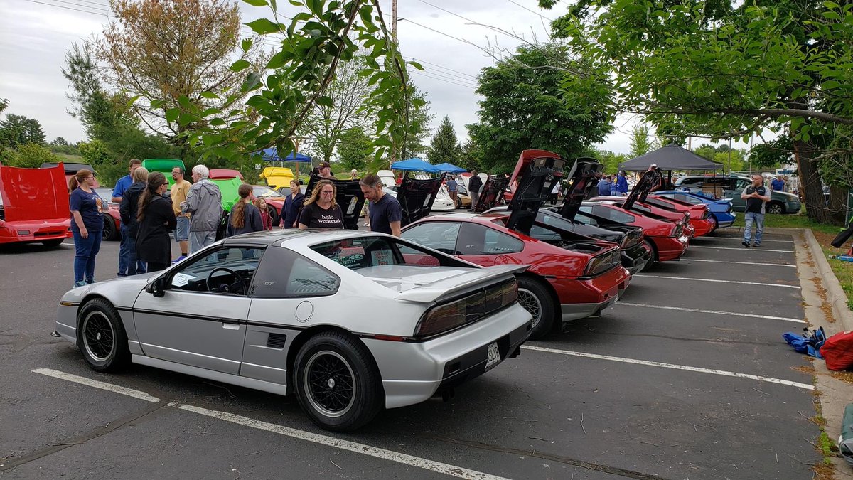 FanaticsFiero's tweet photo. Saturday Dells Run Midwest Fiero Club pictures Run
#DellsRun #fiero #Pontiac #Wisconsin #FieroFanatics #ChulaVista https://t.co/DZmyhJIvyk