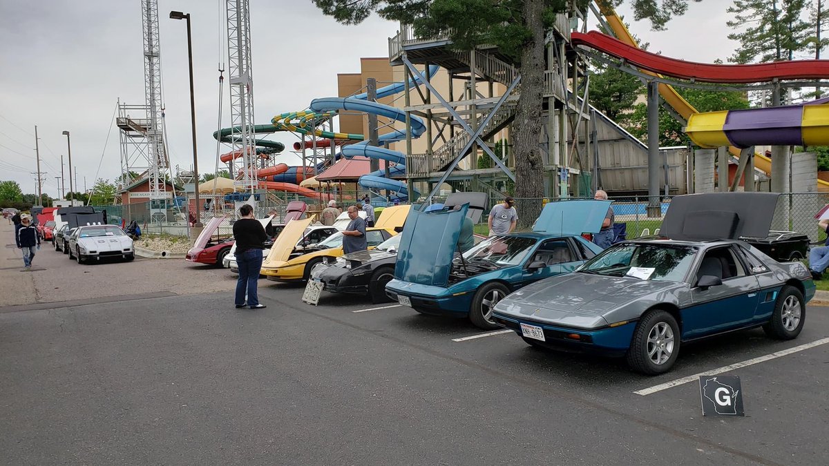 FanaticsFiero's tweet photo. Saturday Dells Run Midwest Fiero Club pictures Run
#DellsRun #fiero #Pontiac #Wisconsin #FieroFanatics #ChulaVista https://t.co/5k3khTneos