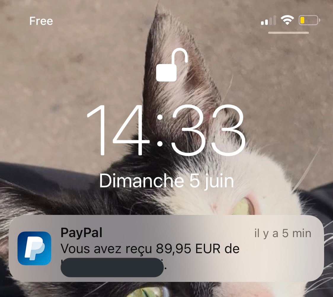 AyanaDeesse's tweet photo. Je me demande depuis combien de temps je n’ai pas payé de chaussures de ma propre poche… 🤔 https://t.co/2PoyNvm4o5