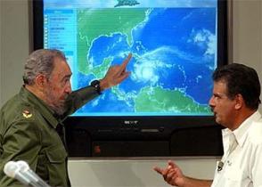 #FidelPorSiempre: “La frecuencia e intensidad crecientes de estos fenómenos naturales demuestra que el clima cambia por culpa del hombre. Los tiempos exigen cada vez más consagración, más firmeza y más conciencia”. 
#DíaMundialDelMedioAmbiente