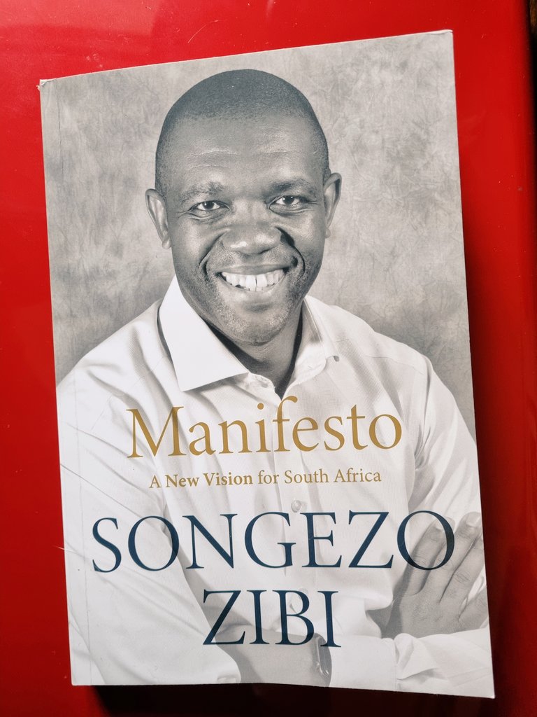 pamelapower's tweet image. This beauty arrived for me on Friday. 
#Manifesto by @SongezoZibi.
Thank you team @PanMacmillanSA 🥰🥰🥰
#newbookalert #readsa